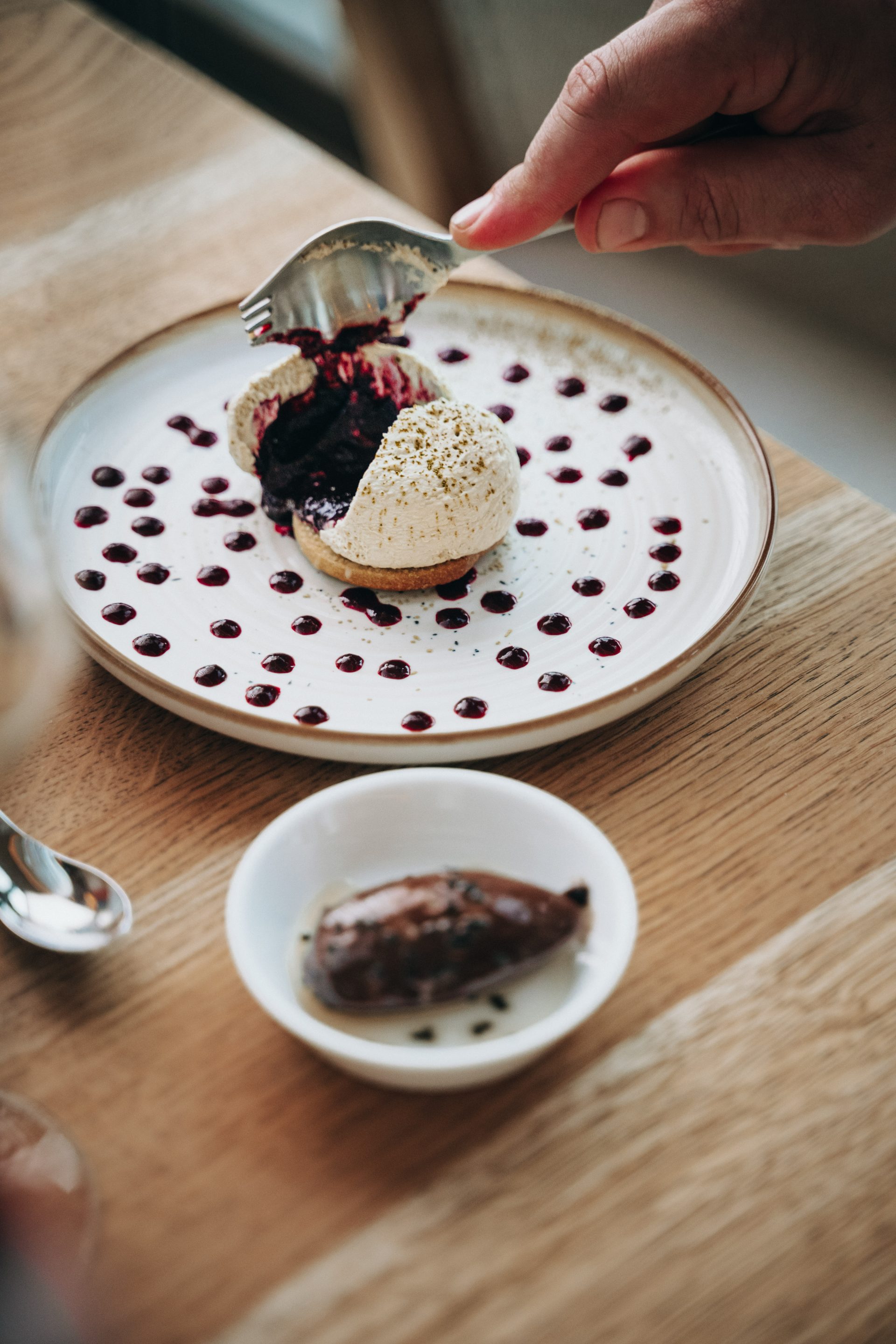 Ermitage 0CT25 015 scaled